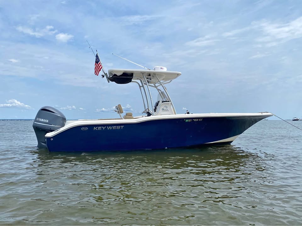 2014 Key West 244 blue water cc for sale in Bayport, NY