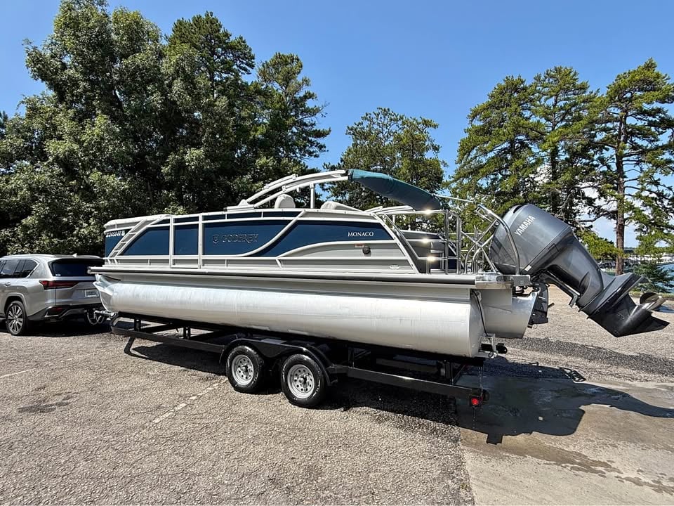 2023 Godfey Monaco 235SFL Tritoon 250hp Yamaha for sale in Buford, GA