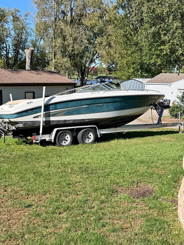 2003 Sea Ray 230 Bowrider for sale in Machesney Park, IL