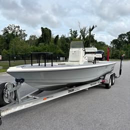 2017 Pathfinder 2300 HPS for sale in Charleston, SC