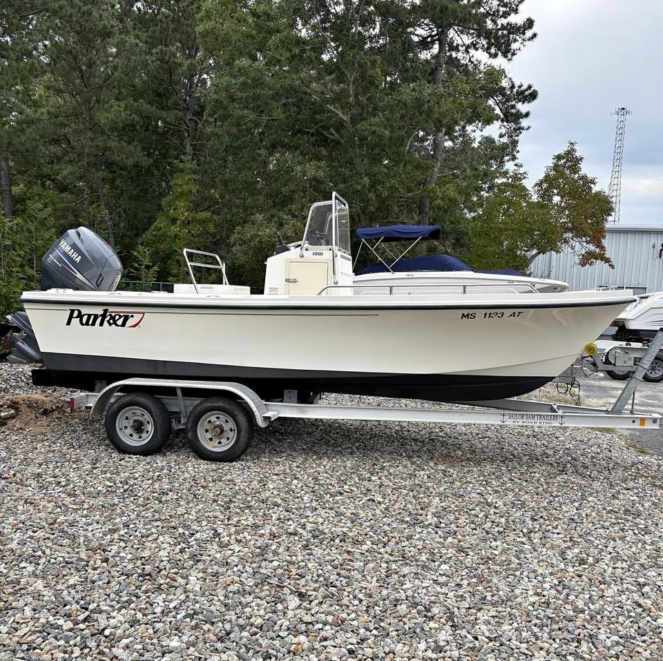 2007 PARKER 1801 center console for sale in Mashpee, MA