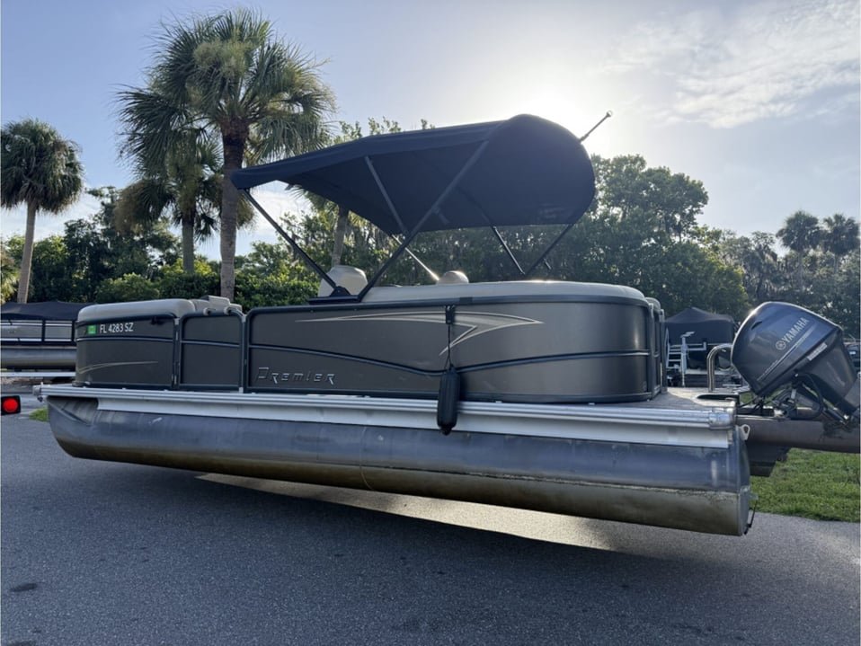2021 Premier Sunspree 220 for sale in Mt Dora, FL