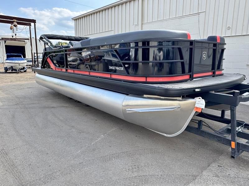 2025 Godfrey SW 2286 SB w/ Mercury 150-HP XS for sale in Waterford, MI