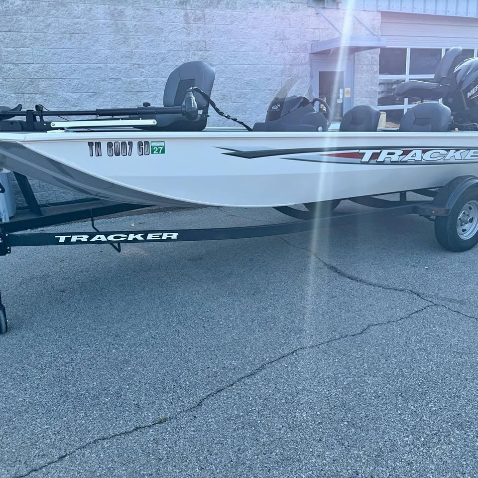 2026 TRACKER PRO 170 BASS BOAT CALL OR TEXT ZACK 📞 865-765*3652 📞 for sale in Knoxville, TN