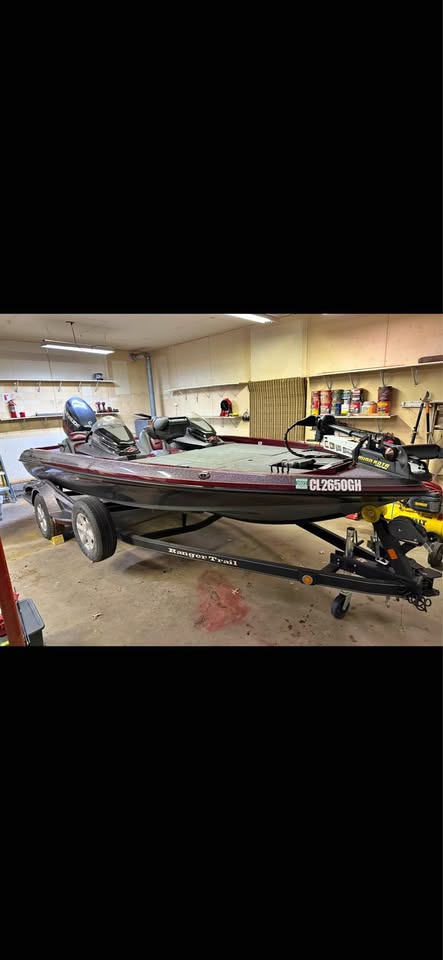2015 Ranger Z118C Bass Boat with Evinrude Motor and Ranger Trail Trailer for sale in Weyauwega, WI