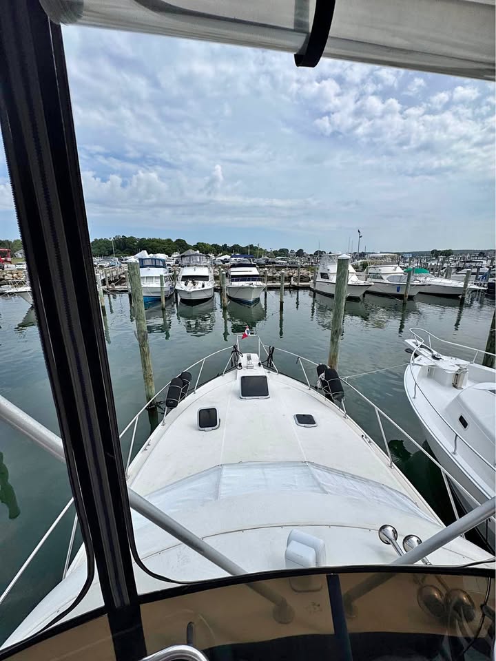 1990, 37 Silverton Convertible for sale in Warwick, RI