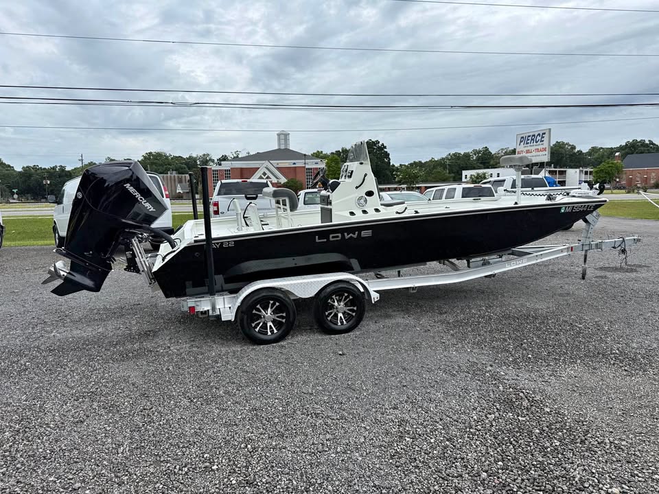 2024 Lowe Bay 22 CC for sale in Satsuma, AL