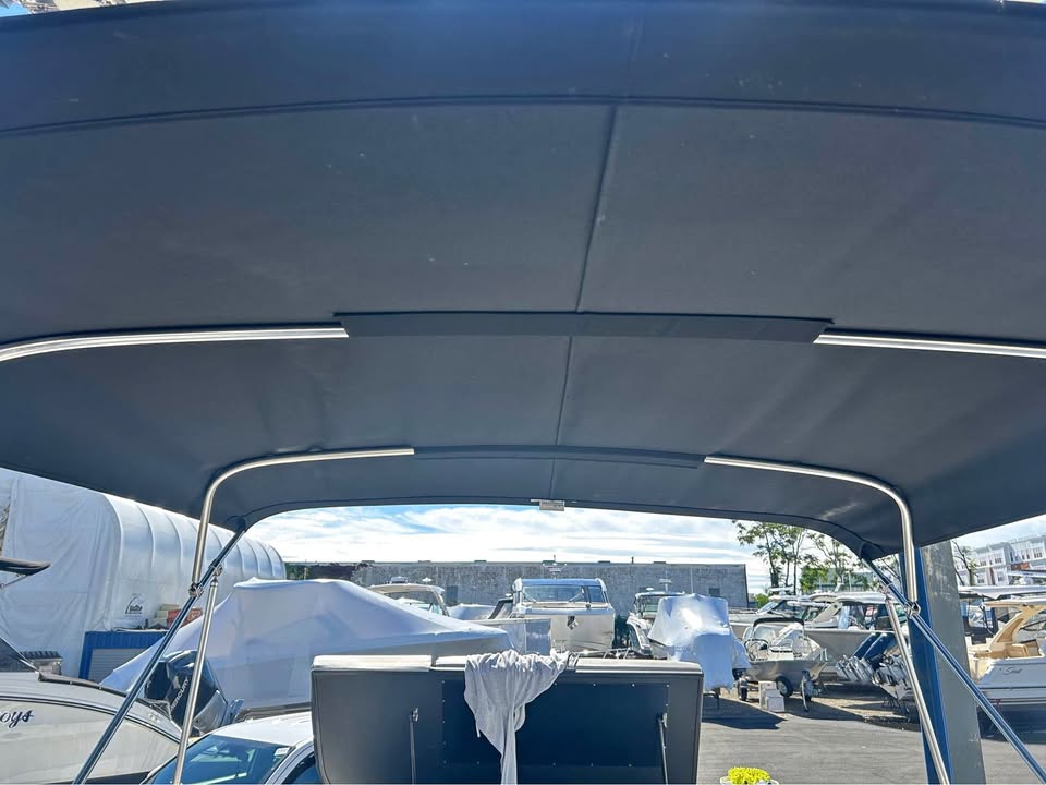 2022 Sea Ray spx 210 for sale in Stamford, CT