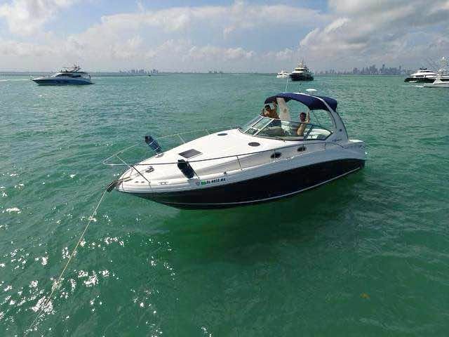 2005 Sundancer 320 Sundancer for sale in Miami, FL