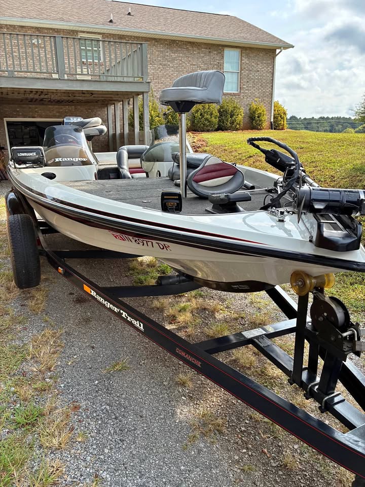 1996 Ranger 488vs comanche fishing boat for sale in Knoxville, TN