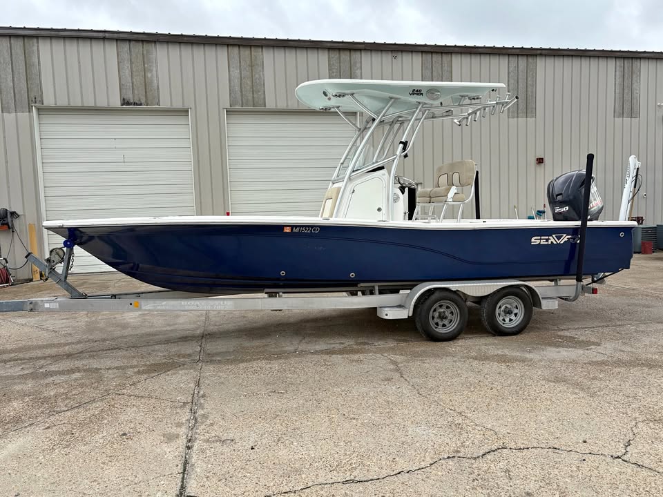 2017 Sea Fox 240 Viper LOW HOURS!! for sale in St Rose, LA