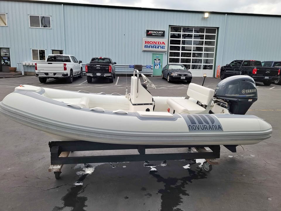 2008 Novurania 360 DL for sale in Seattle, WA