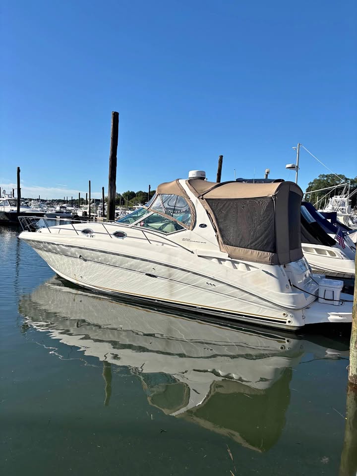 2002 SeaRay 320 Sundancer for sale in Dracut, MA