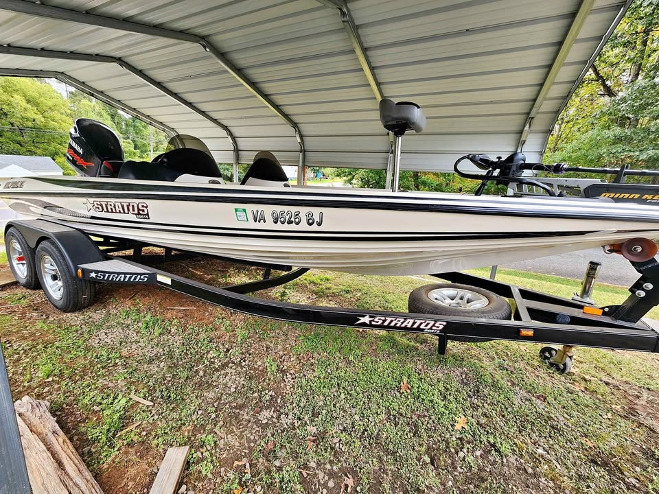 2005 Stratos 201 Pro XL Bass Boat for sale in Bassett, VA