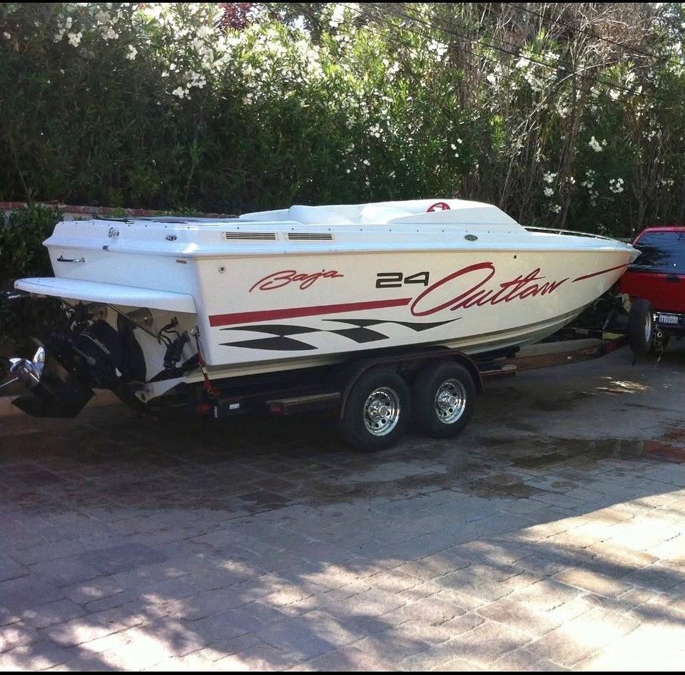 1998 Baja Outlaw 24 for sale in Thousand Oaks, CA