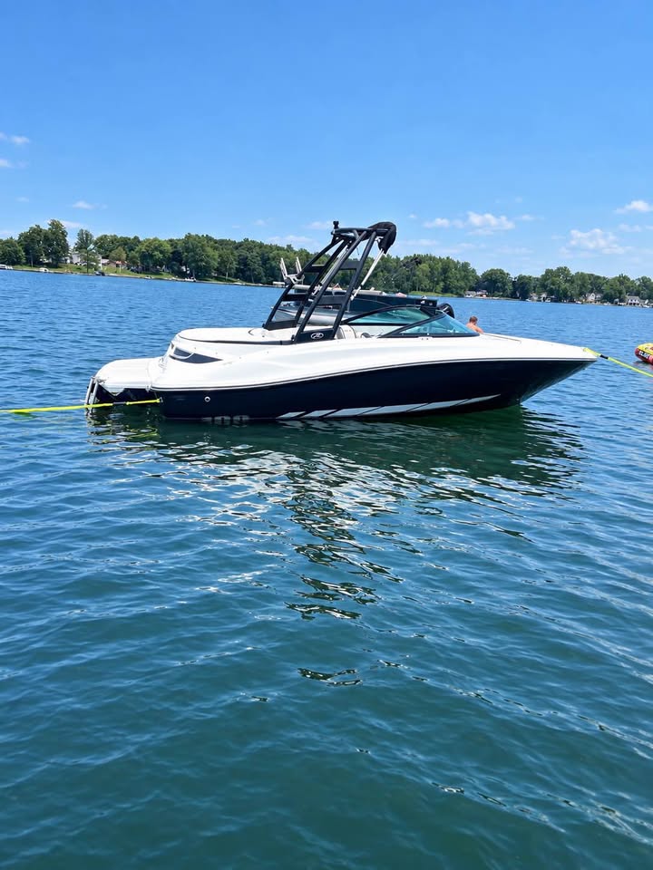 2014 Sea Ray 190 Sport for sale in Mattawan, MI