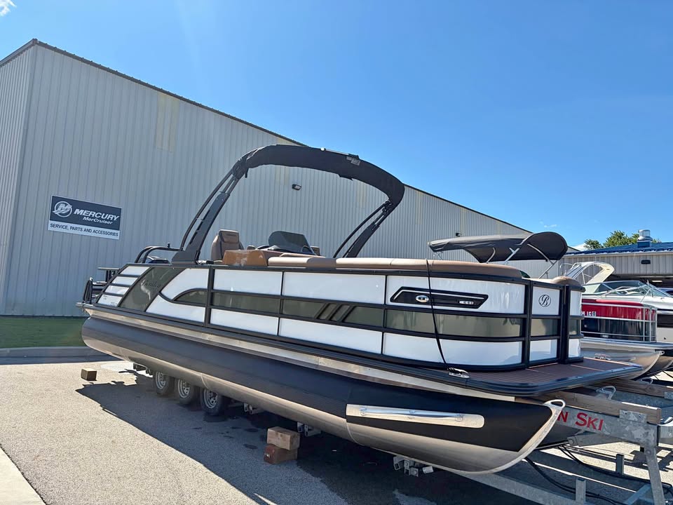 2026 Bentley 253 for sale in McHenry, IL