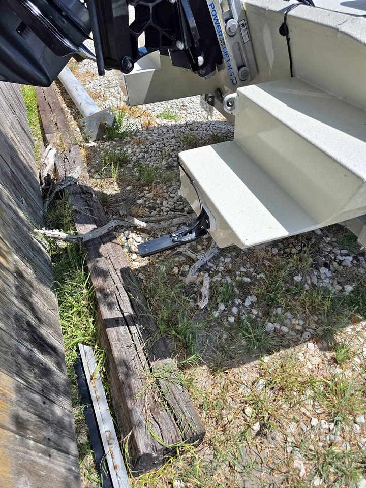 Boat and trailer for sale in Canyon Lake, TX
