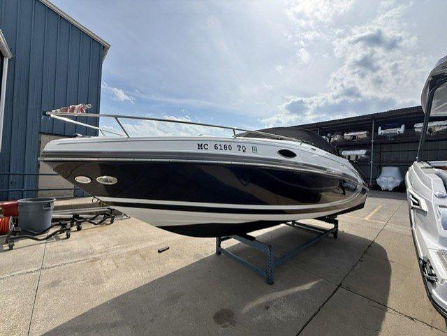 2013 Rinker Captiva 246 Cuddy | 350 MAG | 300 Hours | for sale in Harrison Twp, MI