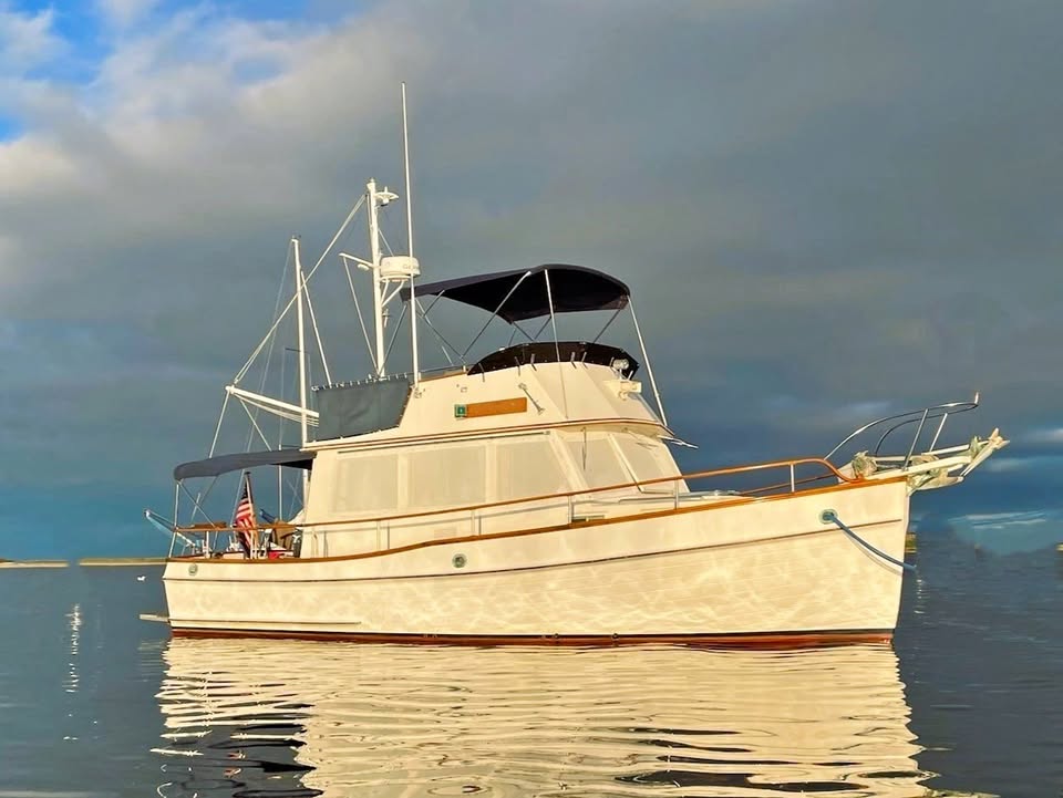 1990 Grand Banks 32 Hull #836 for sale in Marshfield, MA