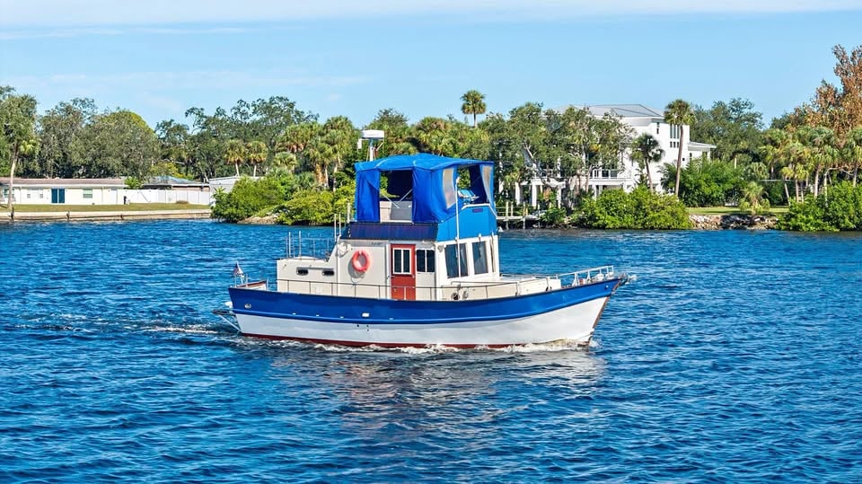 2014 Custom 36 Trawler for sale in Riverview, FL