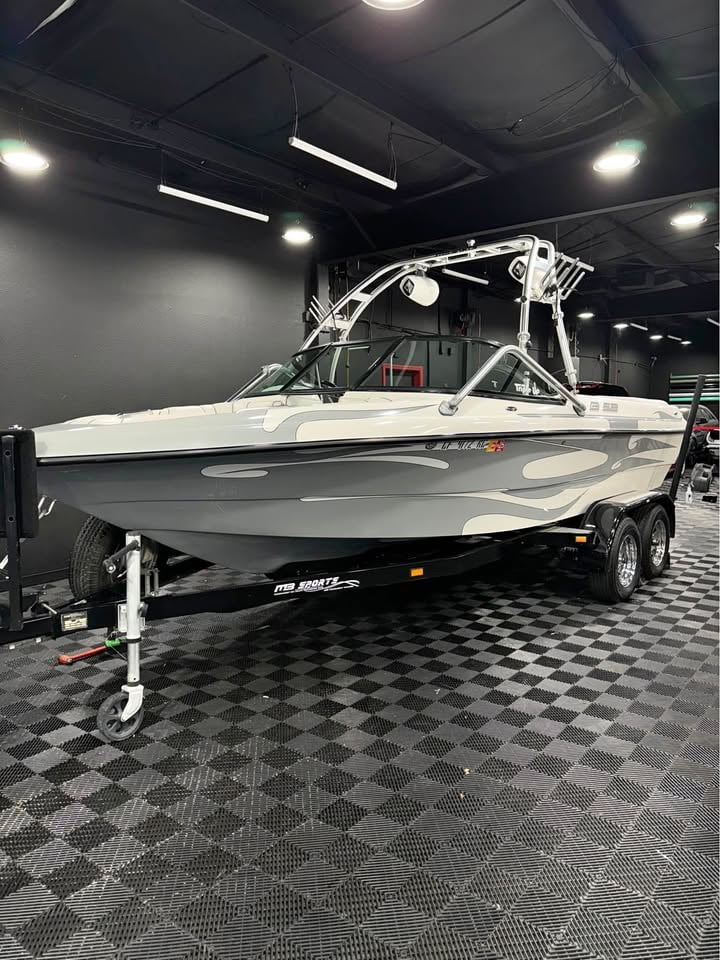 2004 Mb sports B52 v23 boss team edition for sale in Santa Rosa, CA