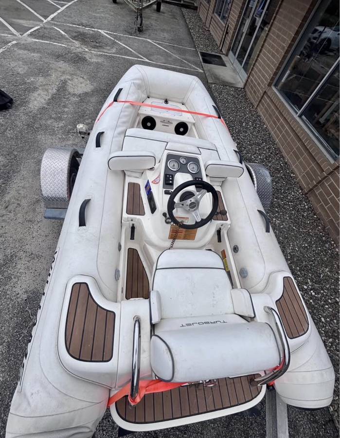 2015 Williams Tender TurboJet 325 for sale in Wilmington