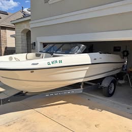 2018 Bayliner VR4 (OEM 200 HP Mercury inline) for sale in Bulverde, TX