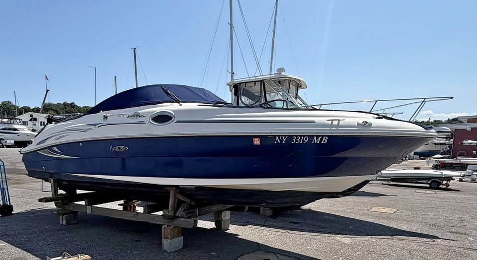 2005 Sea Ray 240 Sundeck for sale in Huntington, NY