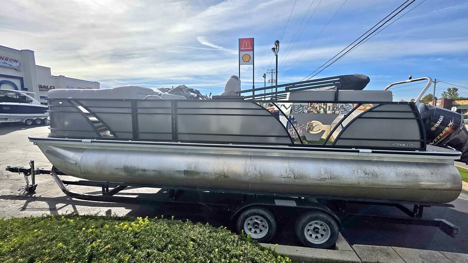 2022 VERANDA 22 VTX / 225 VMAX SHO / 38HRS for sale in Spring Grove, IL