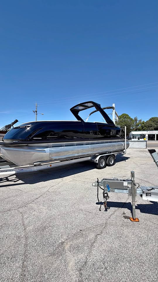 2024 Harris 250 Crowne for sale in Navarre, FL