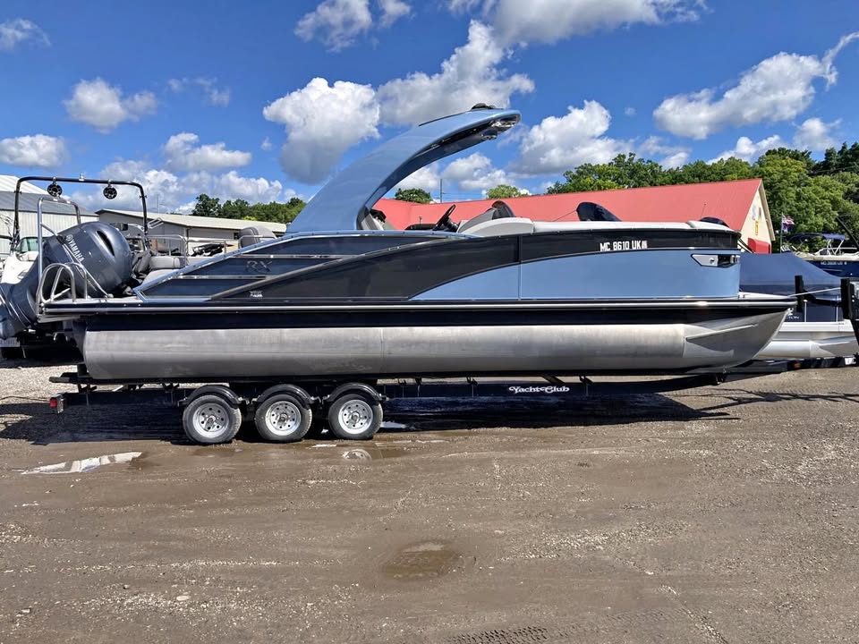 2020 Bennington 23RXSBA Tritoon for sale in Brighton, MI