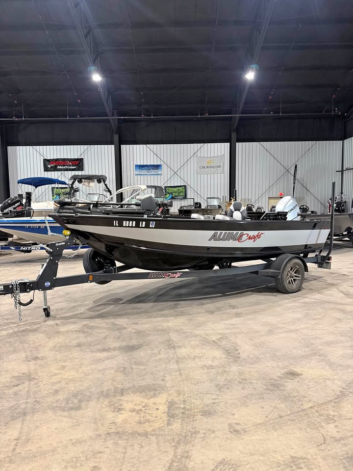 2022 Alumacraft Competitor 175 for sale in Le Claire, IA
