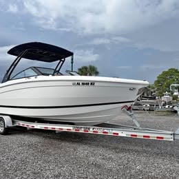 2025 Cobalt r8 outboard for sale in Orange Beach, AL