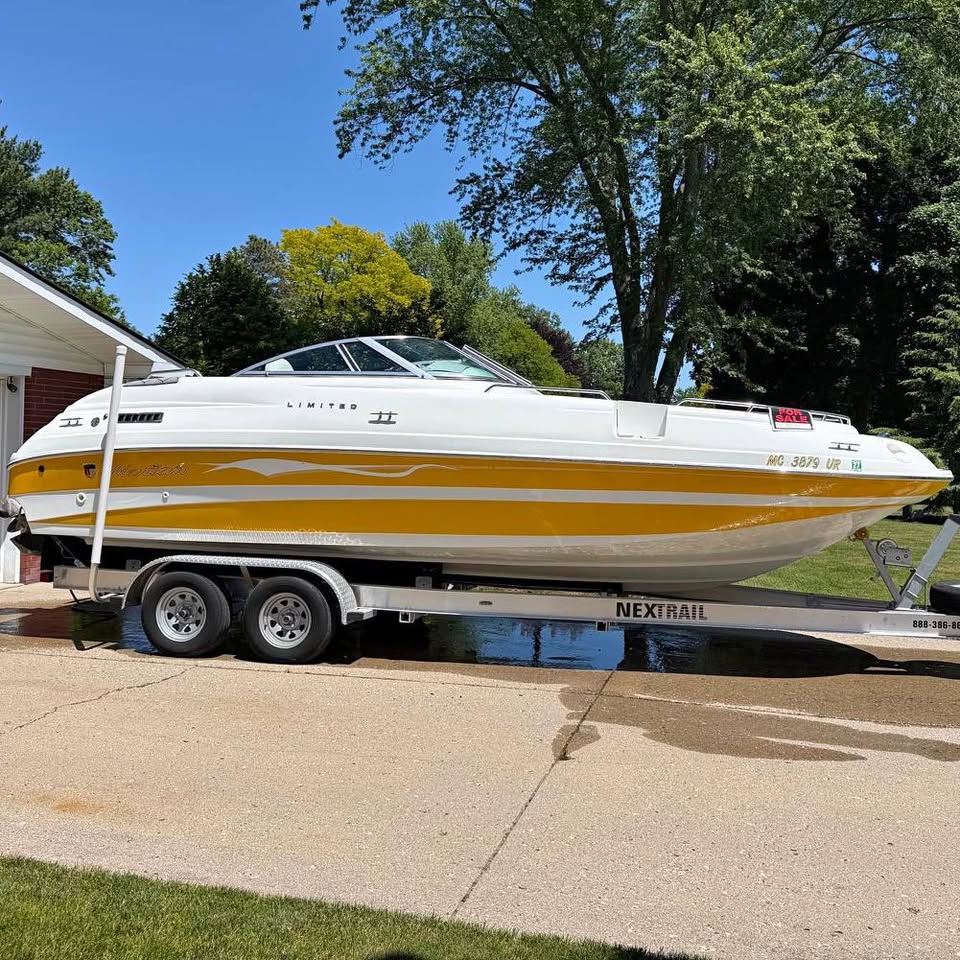 2001 Mariah Jubilee 245 for sale in Shelby Twp, MI