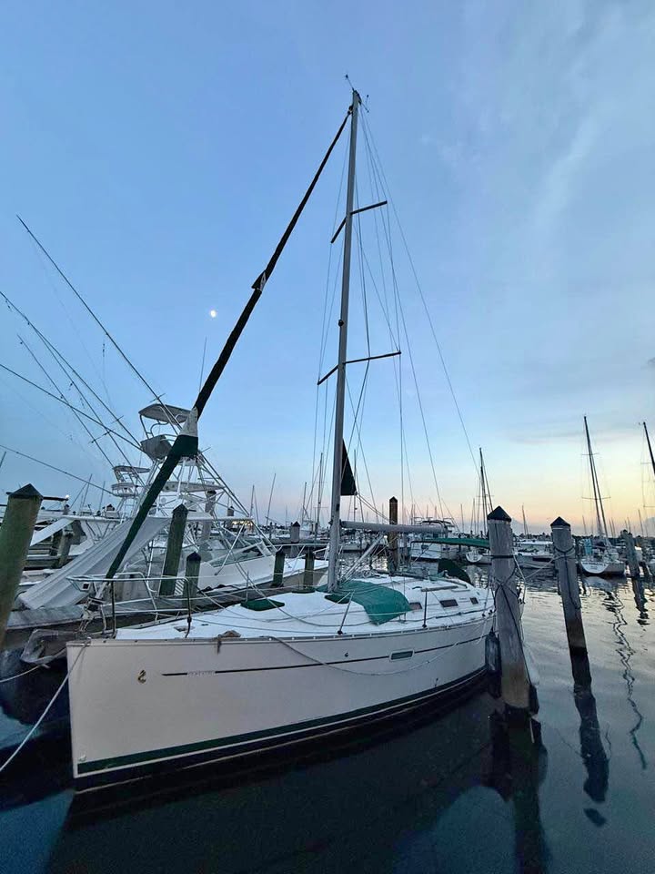 2007 Beneteau monohull sail for sale in Coral Gables, FL