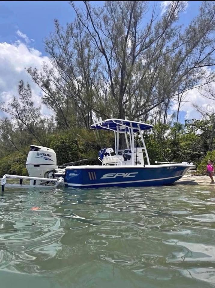 2018 epic bay boat 22’ for sale in Stuart, FL