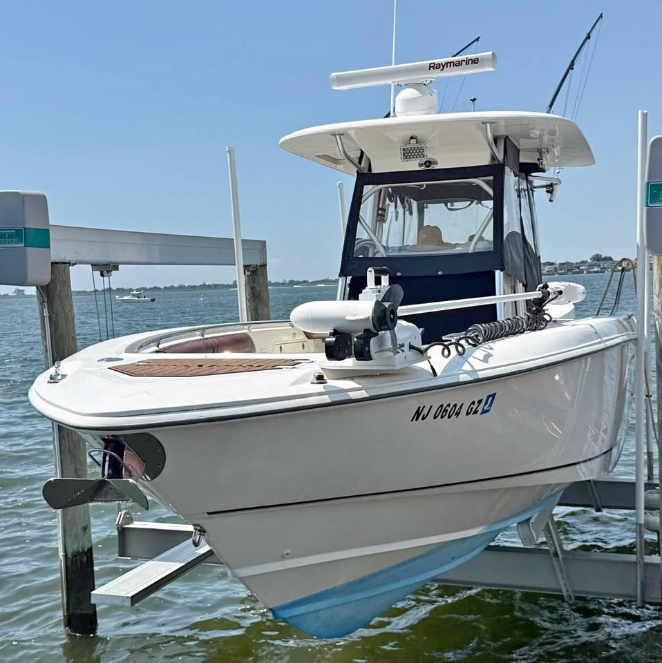 2006 Boston Whaler 320 Outrage for sale in Merrick, NY