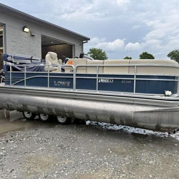 2016 Lowe Boats SS210 for sale in Noblesville, IN