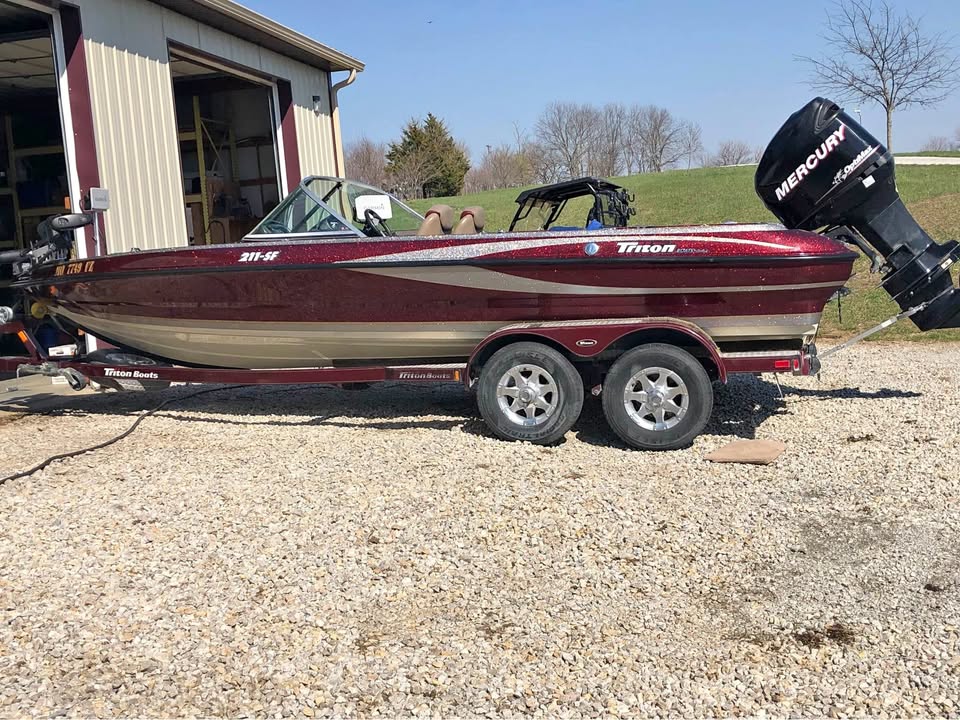 2008 Triton 211 sf for sale in Kearney, MO