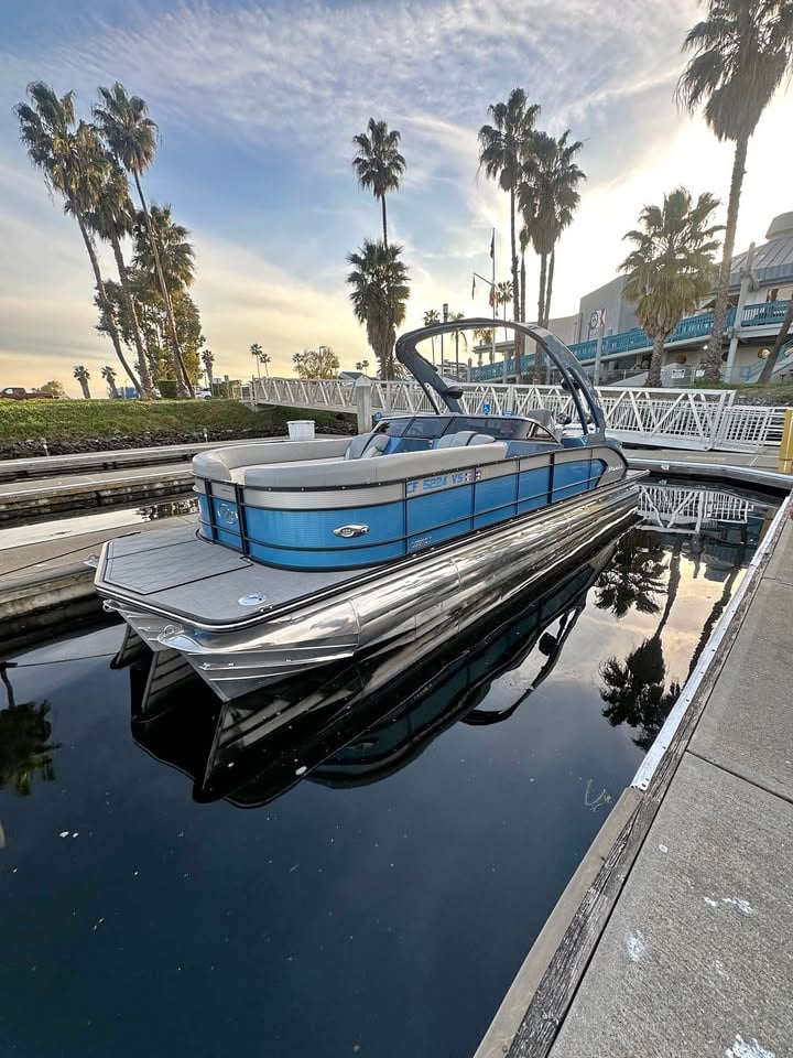 Manitou tritoon pontoon boat 400R mercury, racing Verrado supercharged very low hours for sale in Discovery Bay, CA