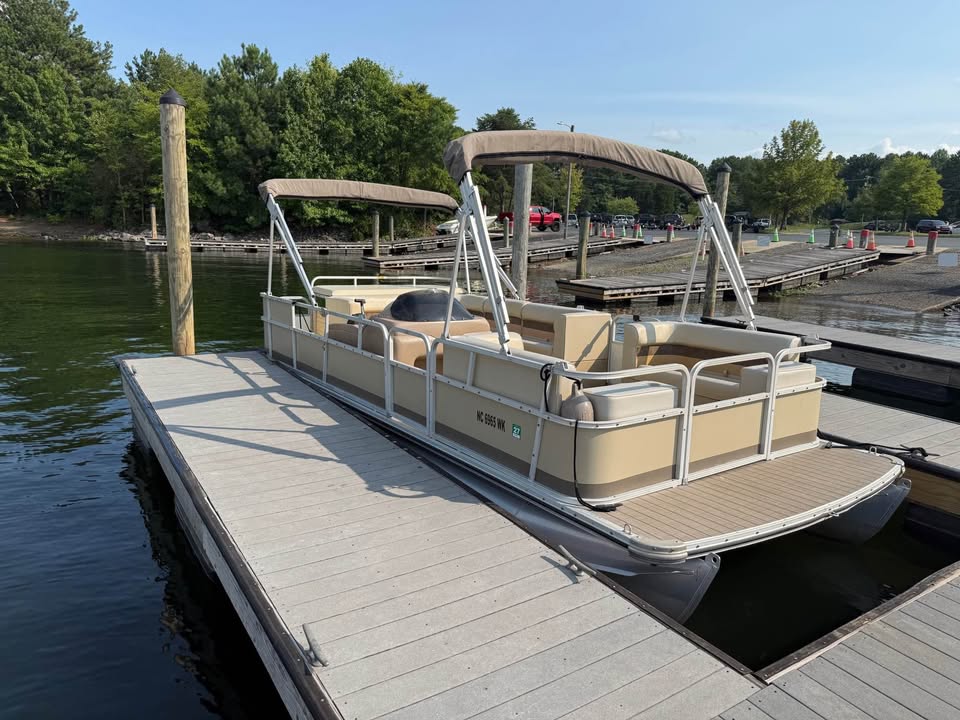 1997 Lowe suncruiser for sale in Huntersville, NC