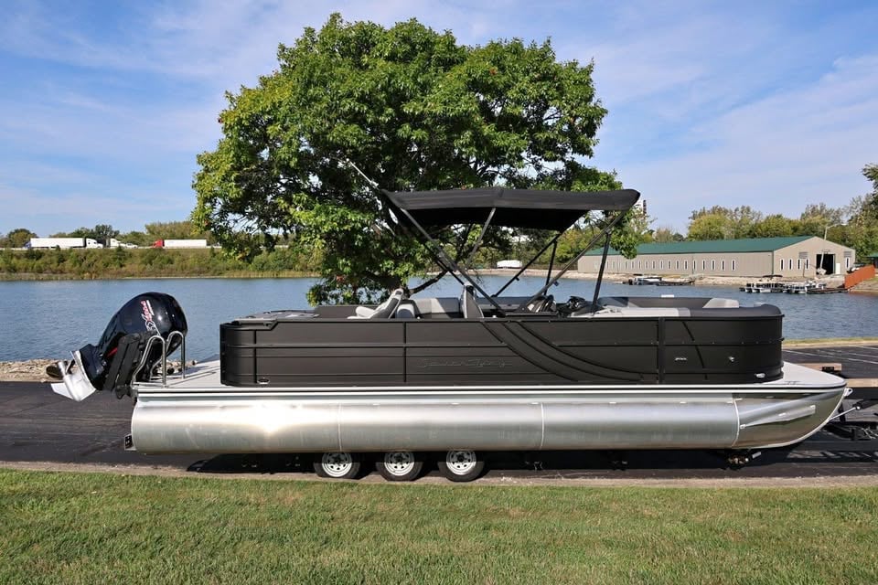 2027 South Bay 224 FCR Rear Fish Tritoon for sale in Indianapolis, IN