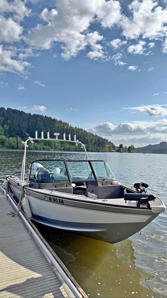 2018 alumacraft 205 Trophy for sale in Ravensdale, WA