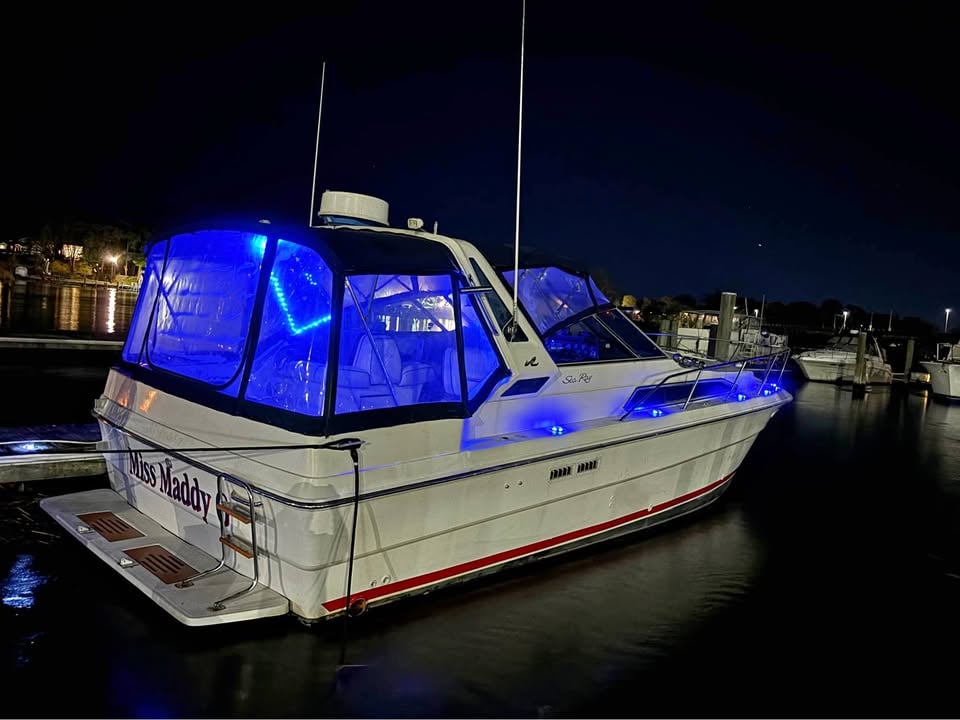 1988 Sea ray 340 for sale in Stratford, CT