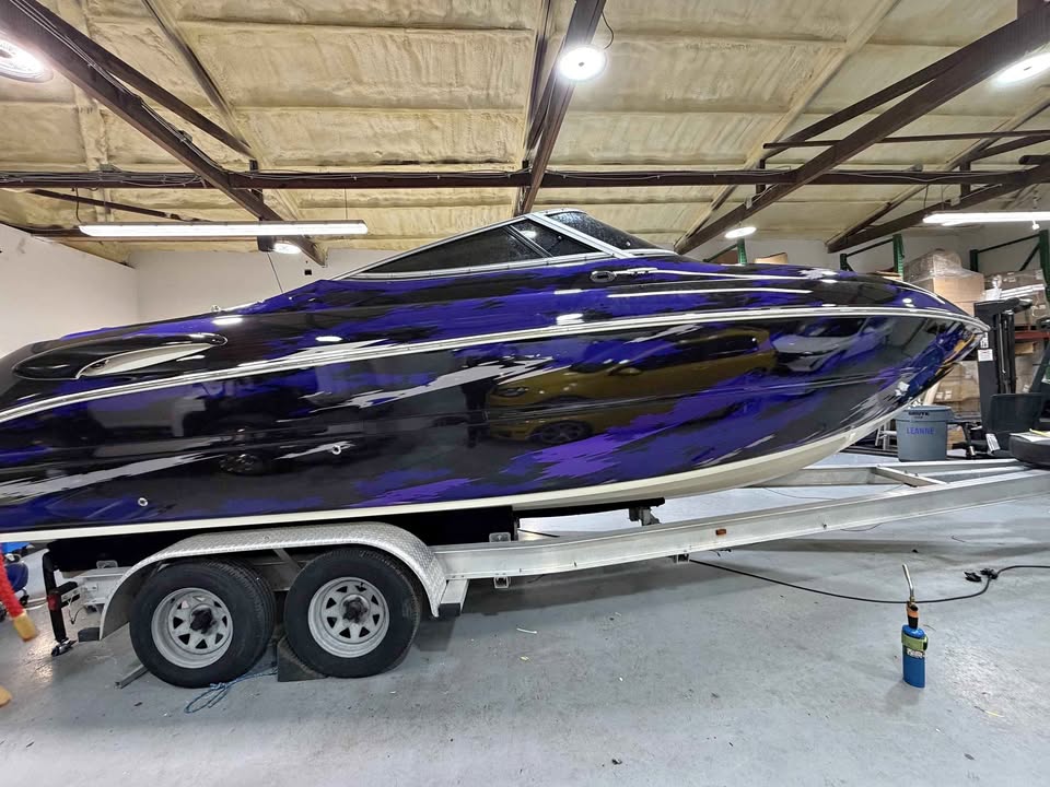 25ft bowrider stingray boat 2014 for sale in North Charleston, SC