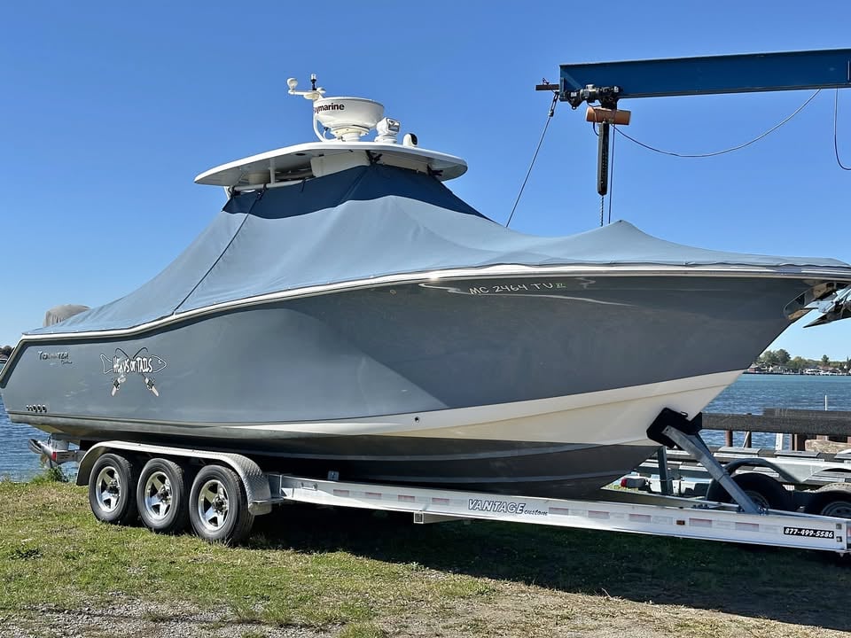 2015 Tidewater 280 CC custom center console for sale in Grosse Ile, MI