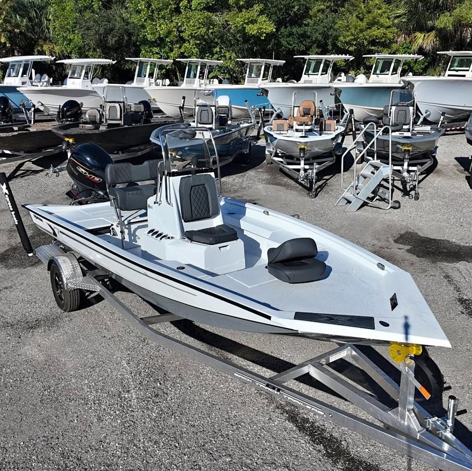 2027 Xpress H20B Bay Boat for sale in DeLand, FL