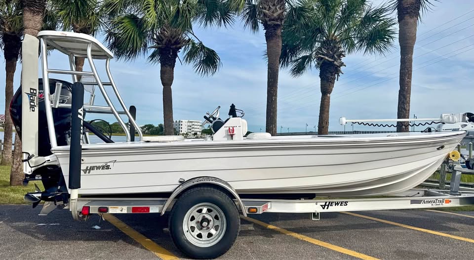 1998 Hewes bayfisher for sale in Folly Beach, SC