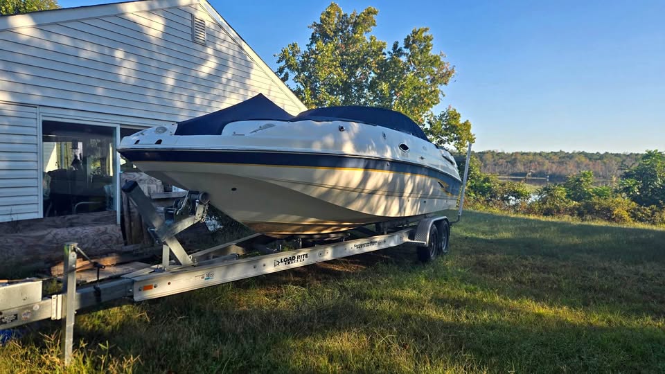 2002 Chaparral Sunesta 263 for sale in Walkerton, VA